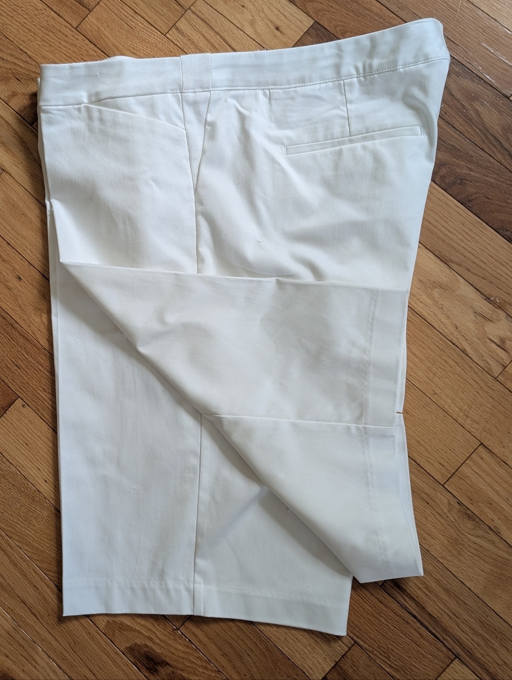 Women's White Stretch Chino Shorts Classic Fly Front Trouser Style Longer Length